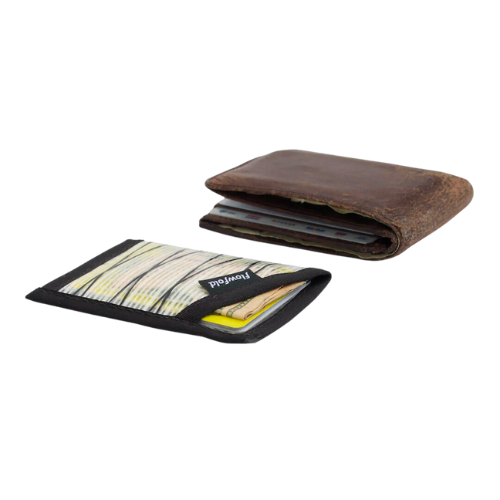 Minimalist Card Holder by flowfold